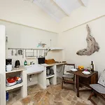 Agathi Apartamento