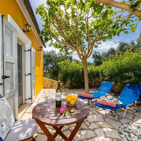 Agathi Longos (Paxos)